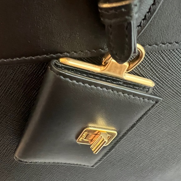 Prada Saffiano leather large shoulder tote bag - Picture 7 of 11